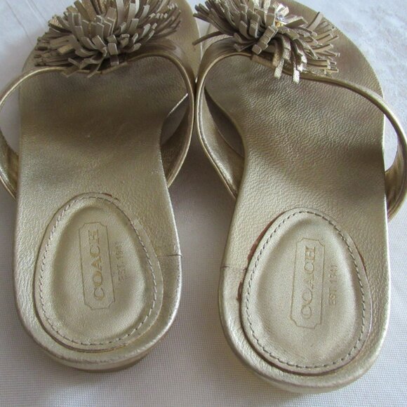 Gold Coach Sandals Size 6B - Picture 4 of 5